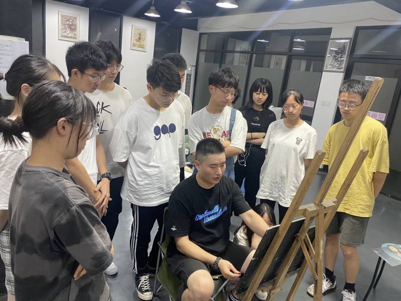 金顺美术 www.zdnblg.com